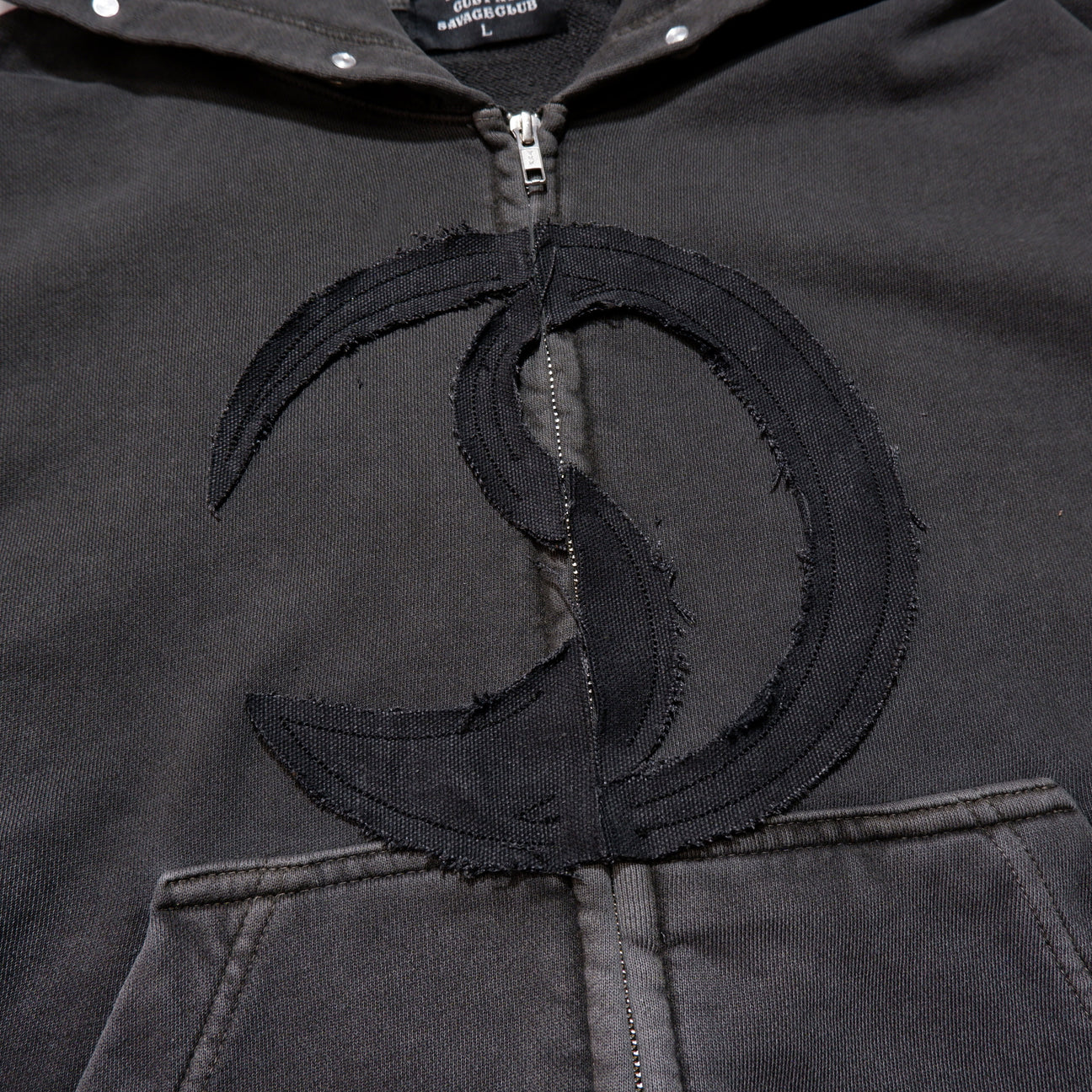 CRACK ZIP HOODIE