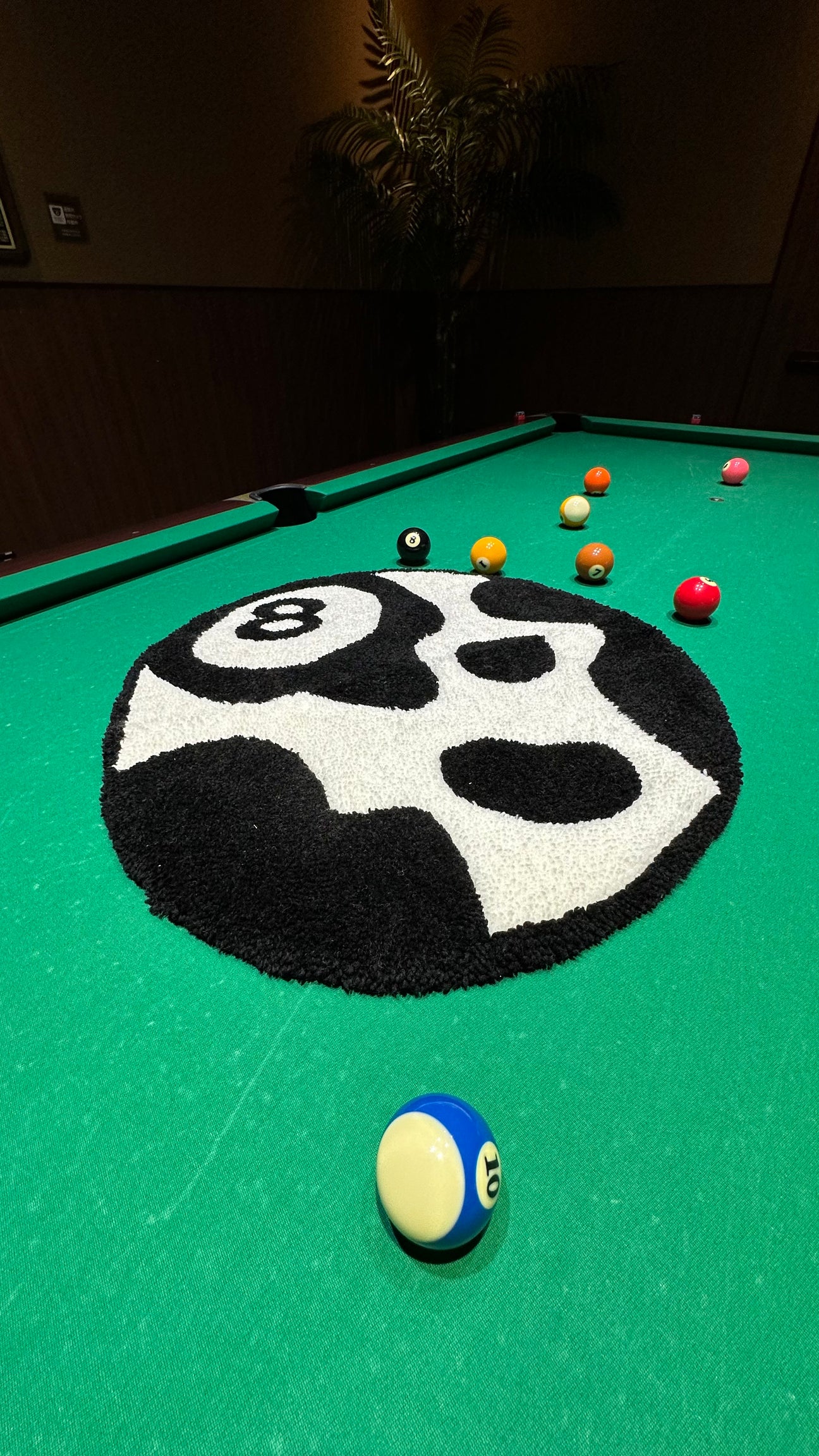 8BALL COW BIG RUG