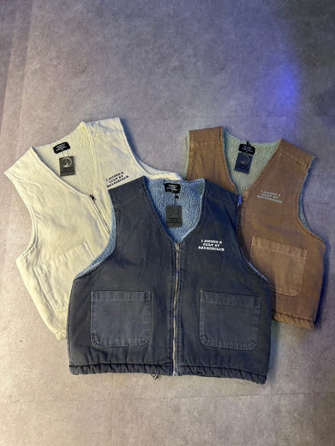 WHF reversible DUCK BOA VEST