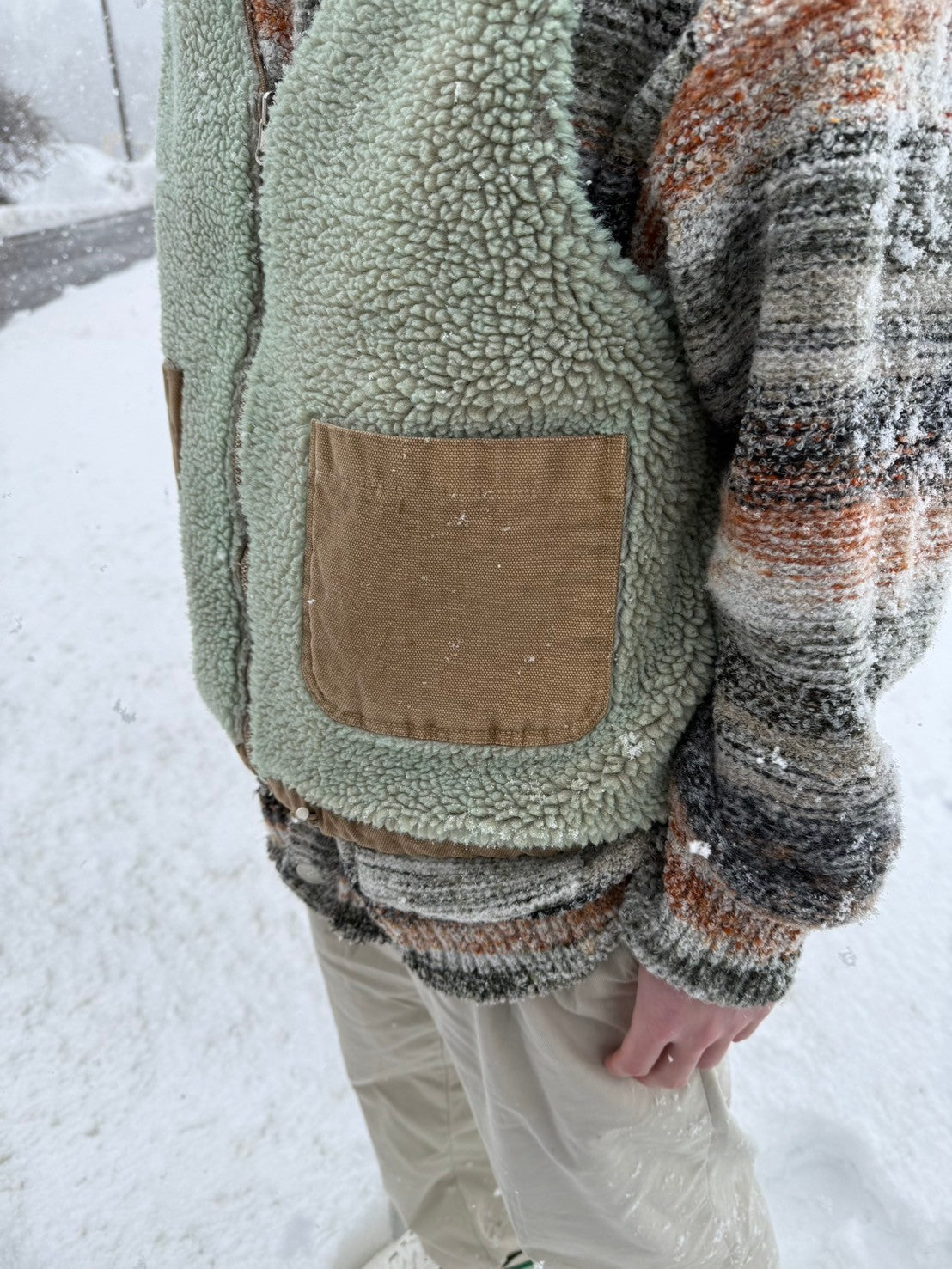 WHF reversible DUCK BOA VEST