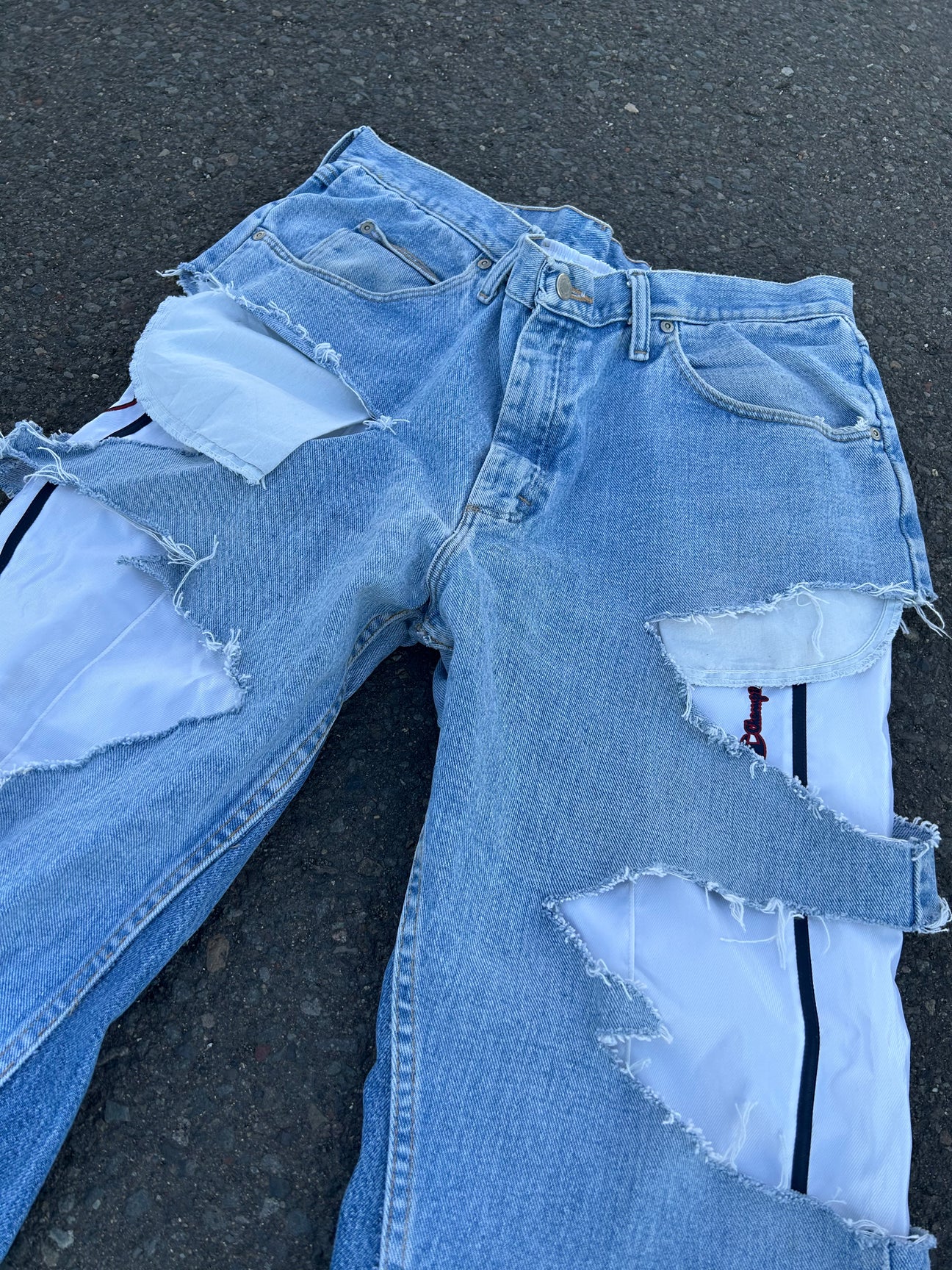 mechanical damage denim pants