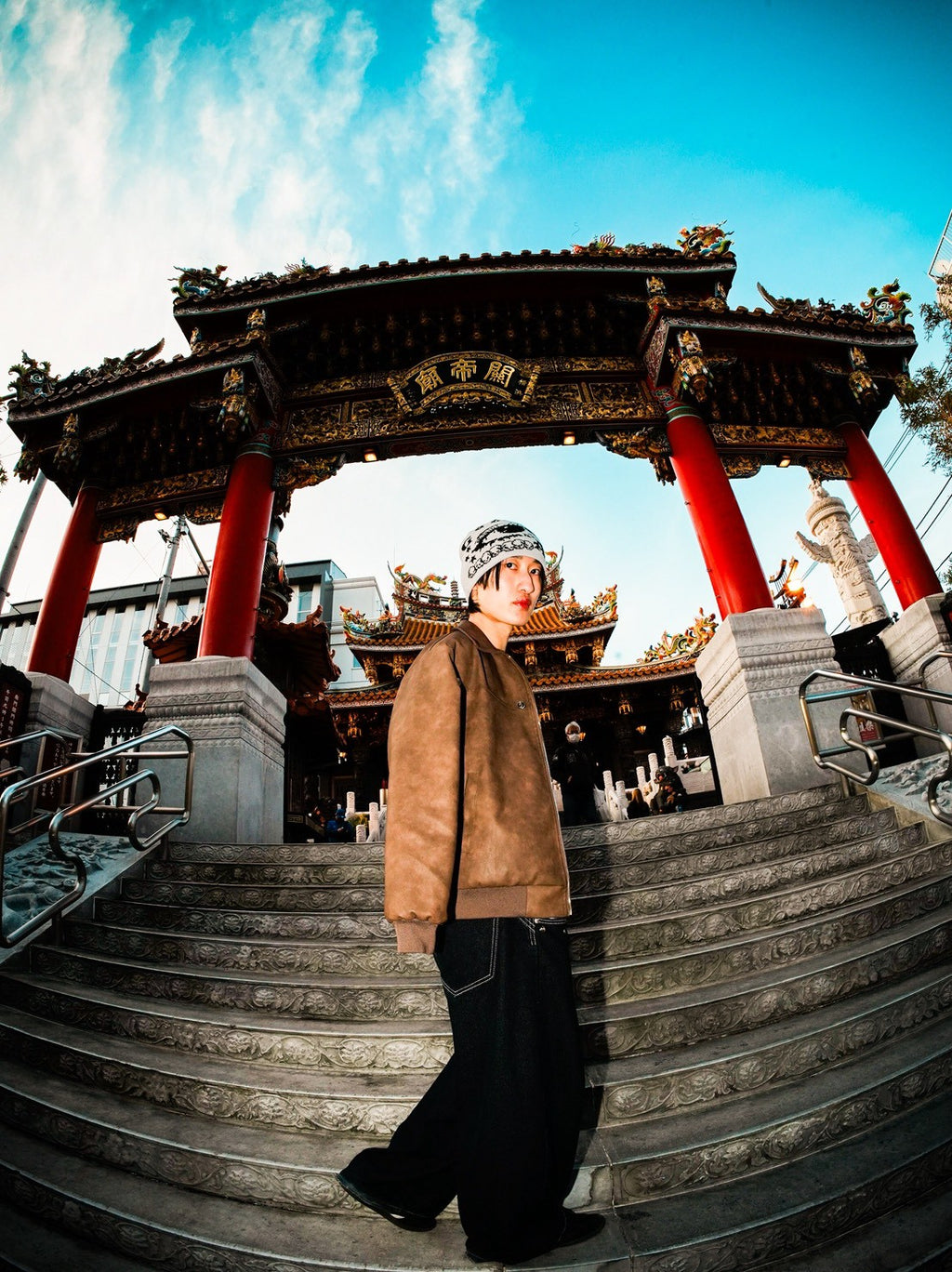 CRACK LEATHER JACKET