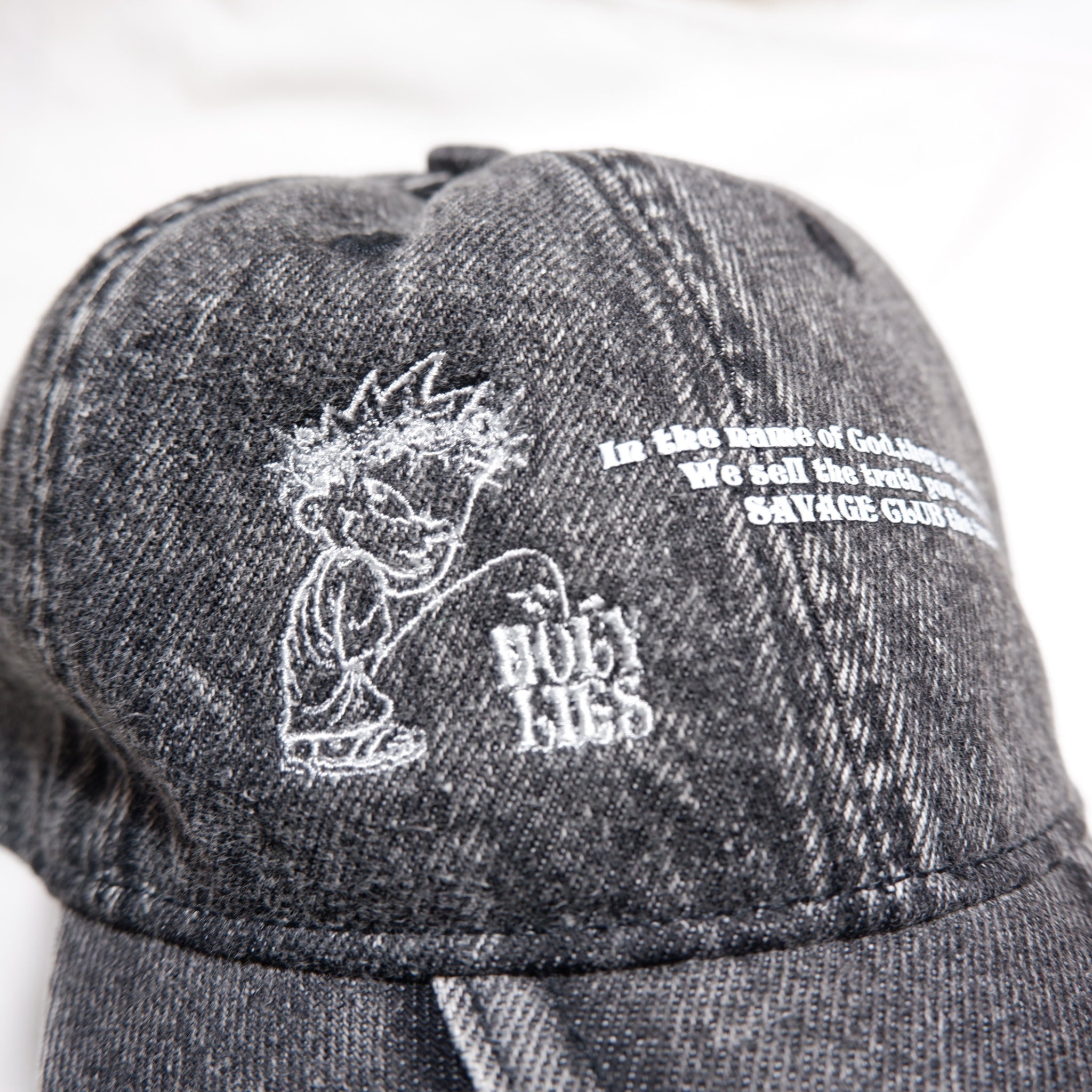 SAINT RIOT CAP