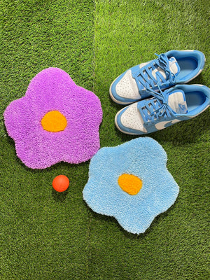 FLOWER SHAPE RUG